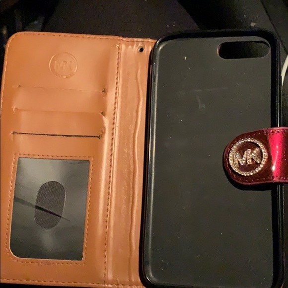 Michael Korda wallet and iphone 10 case, - Picture 1 of 5